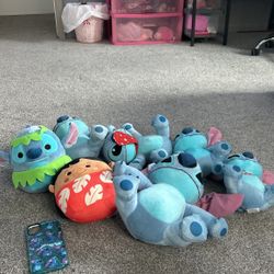 Plushies And Stitch. 