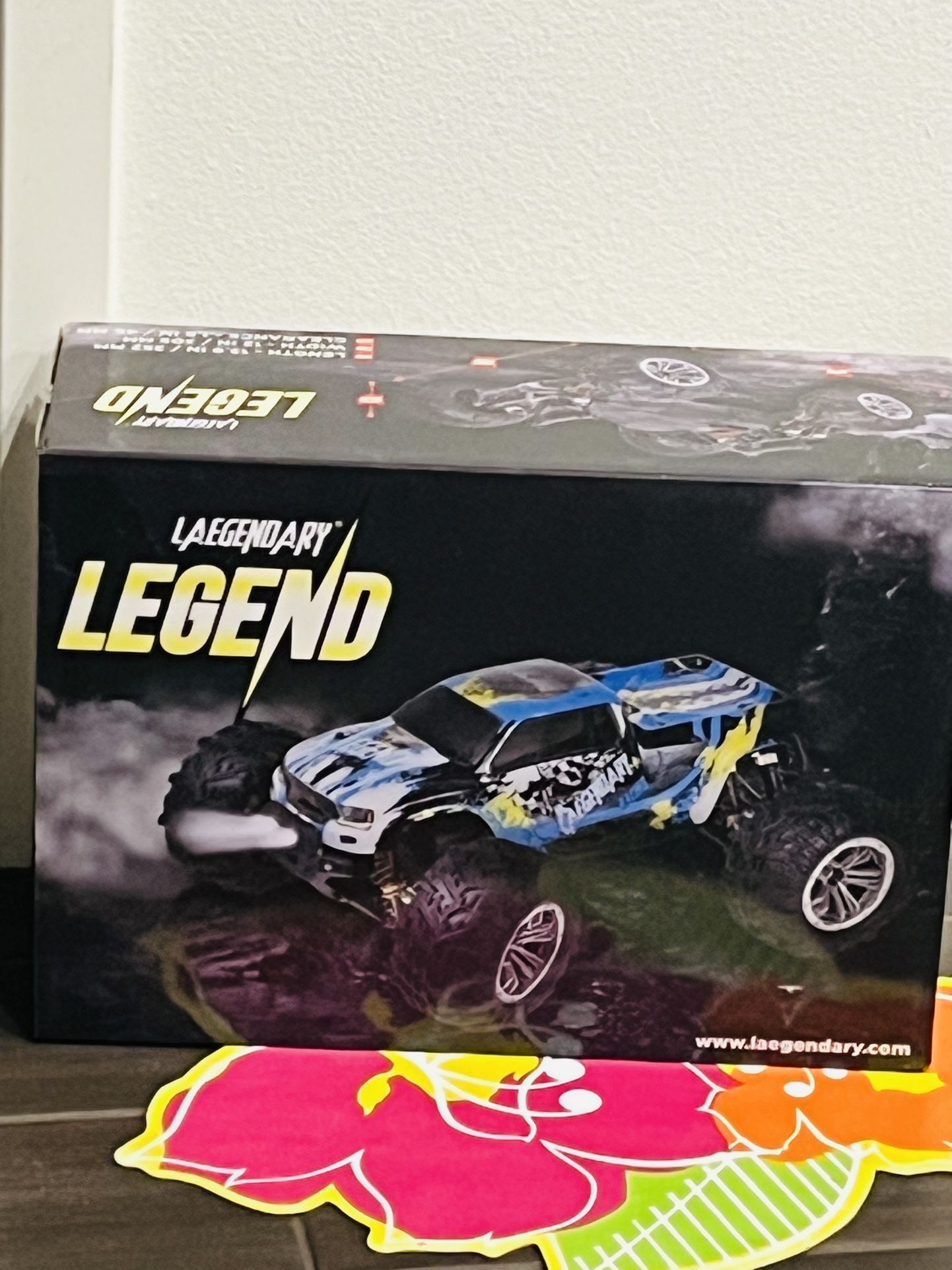 Brand New N Sealed Extremely Powerful 1:10 Scale Laegendary Monster Truck