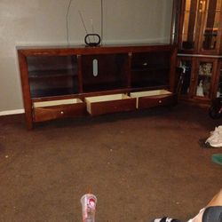 FREe Entertainment Center Two Shells On The Side With Three Drawers