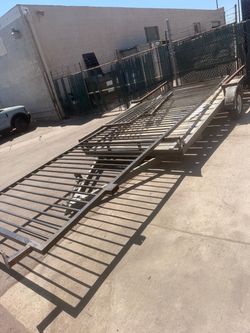 Iron gate