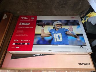 55" TCL Flatscreen TV