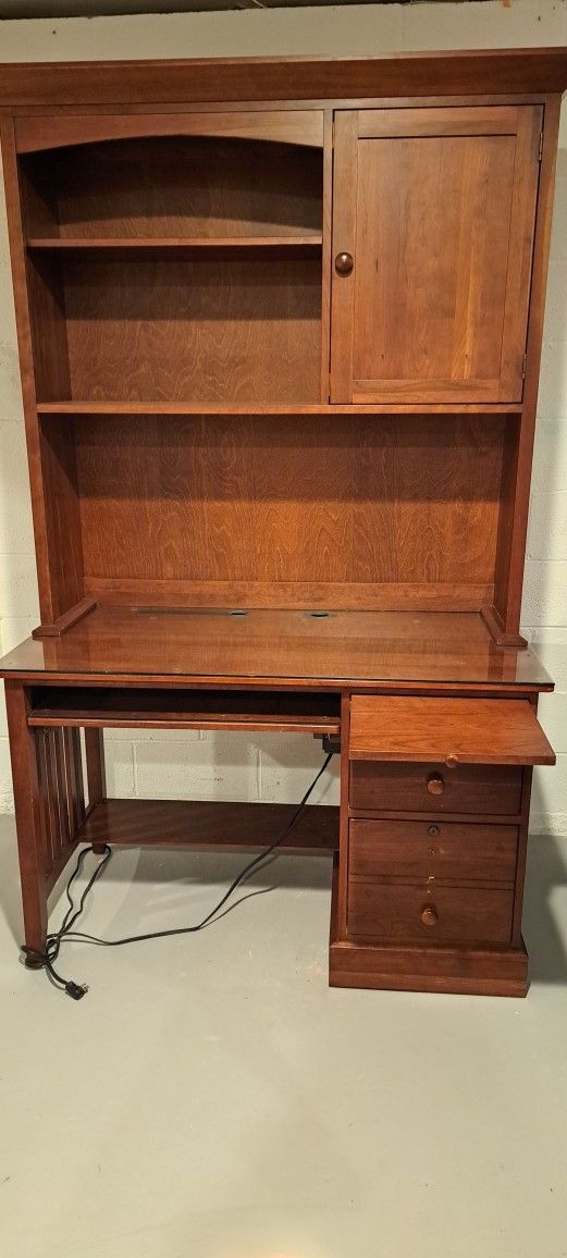 Ethan Allen Computer Desk