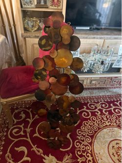 Almost new condition wall decor was only for display modern/contemporary style nice colors is big !!🌺