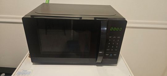 Amazon basics microwave