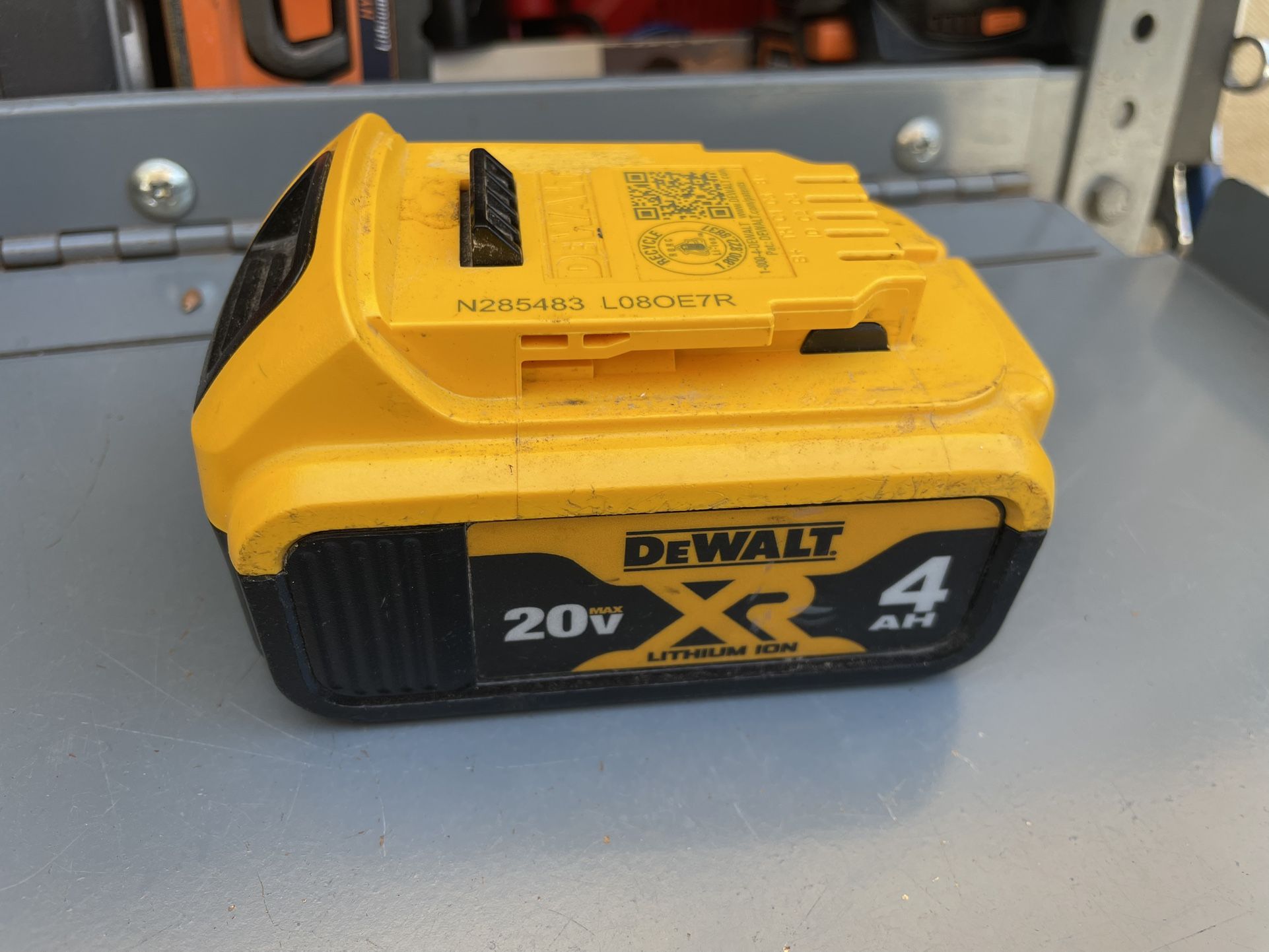 Dewalt 20v Battery 4.0 Ah