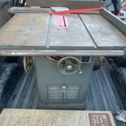 Table Saw (delta Unisaw)