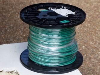 Wire 8 gauge 500' new spool