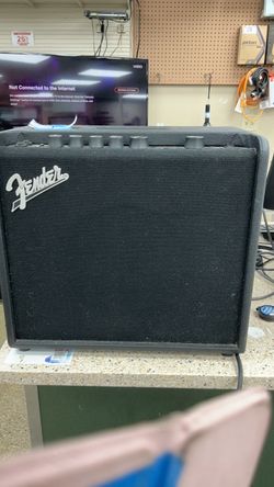 Fender Mustang LT25 Guitar Amplifier