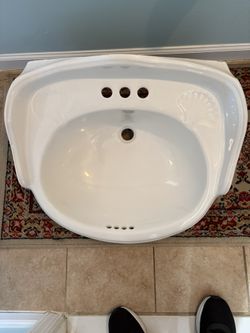 Re: Pedestal Sink