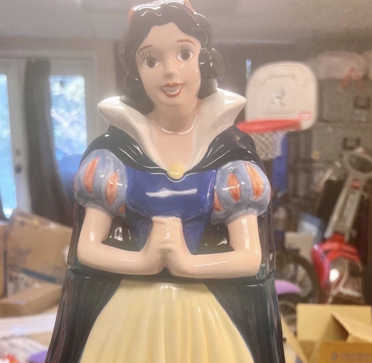 Beautiful Large Disney Snow White Cookie Jar