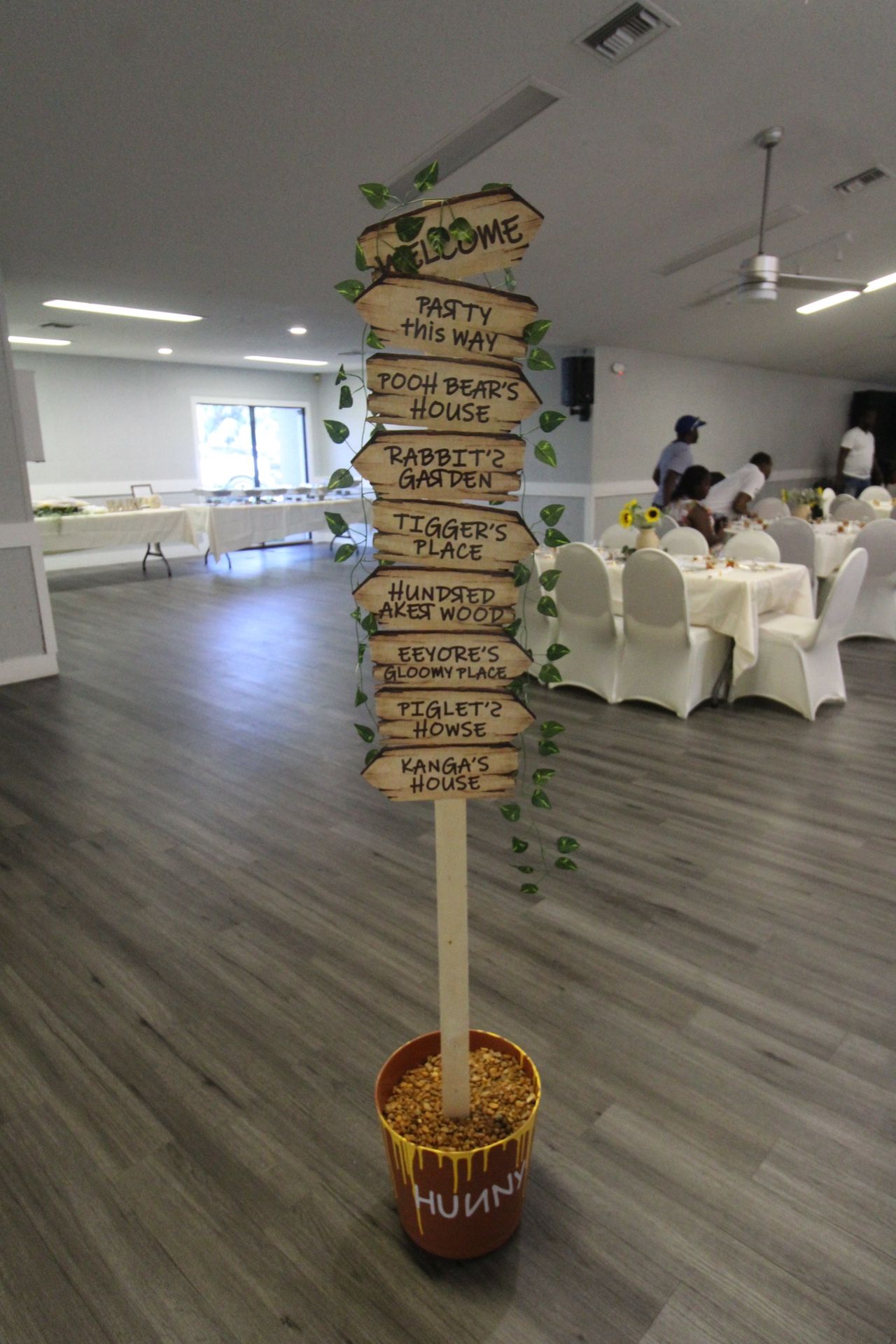 Winnie The Pooh Baby Shower/Bday Item