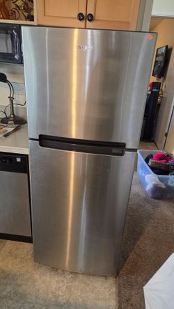 Whirlpool stainless steel refrigerator