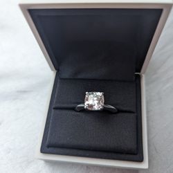 Moissanite Diamond Engagement Ring Set In Solid Silver
