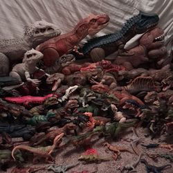 Jurassic World Dinosaurs Huge Lot