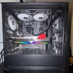 Gaming PC (READ DESCRIPTION! READ!)