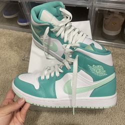 Jordan 1 