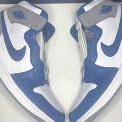 Jordan Retro High OG 1’s/ True Blue/White Cement Gray/ 13m/14.5w