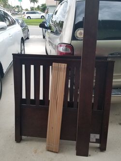 Twin bed
