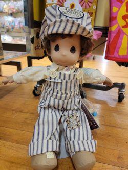 Precious moments Dolls