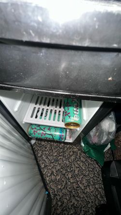 Water dispenser w/ mini fridge