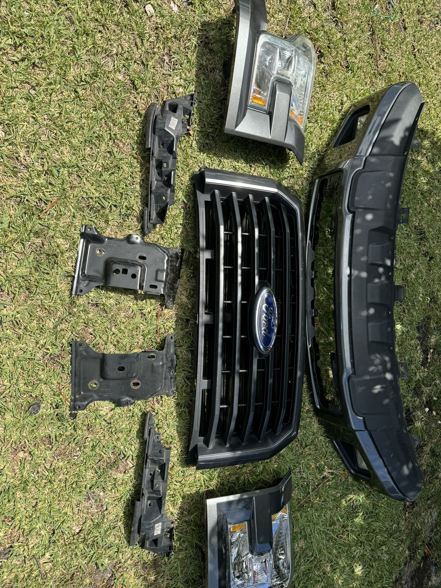 2016 Ford F150 PARTS. (OEM) $1 OBO