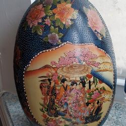 Large Vintage Hand Painted Decorative Asian Egg 