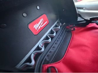 Milwaukee pack out backpack