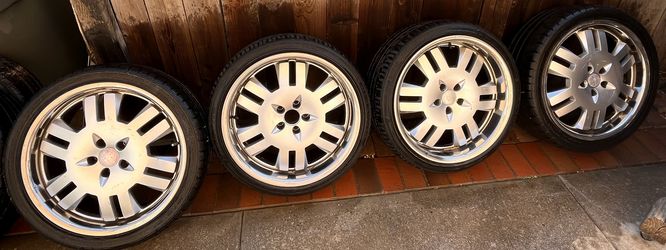 Set of 4 Junction Produce Wheels Staggered 8x19 and 9 1/2x19 5x120mm bolt pattern