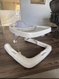 Baby walker