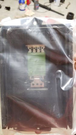 Blower motor resistor