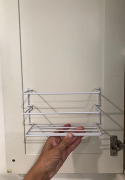 Small wire shelf for interior cabinet door