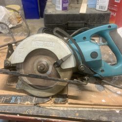 Makita Saw
