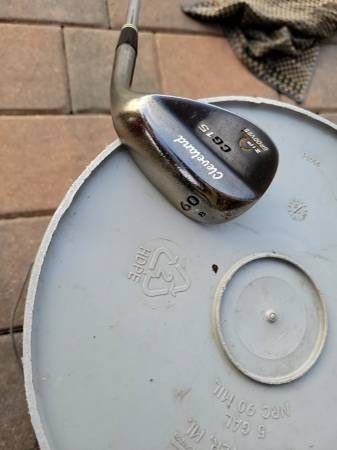 Used RH Cleveland CG15 Zip Grooves Wedge 60*-08 Wedge Flex Steel Golf Club great shape