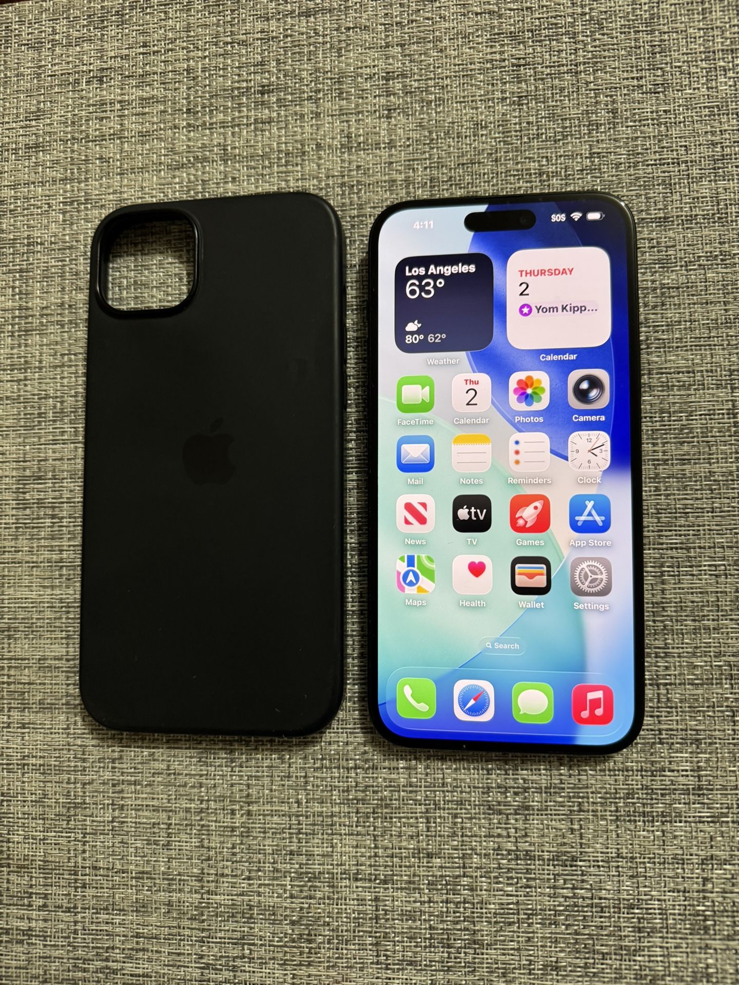 iPhone 15 Plus