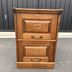 File Cabinet Oak with 2 Drawers