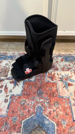 AFC Orthopedic Walking Boot – Size M