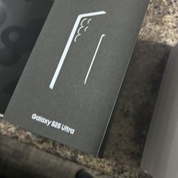 Brand New In The Box Sealed 512gb S25 Ultra 
