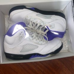 Size 8/5 Jordan 5 Retro 5