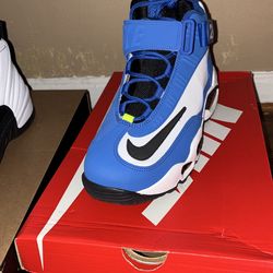 Griffey varsity royal