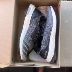 Adidas Ultra boost Size 9.5