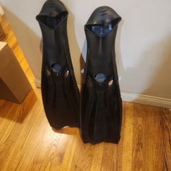 TUSA SCUBA FINS