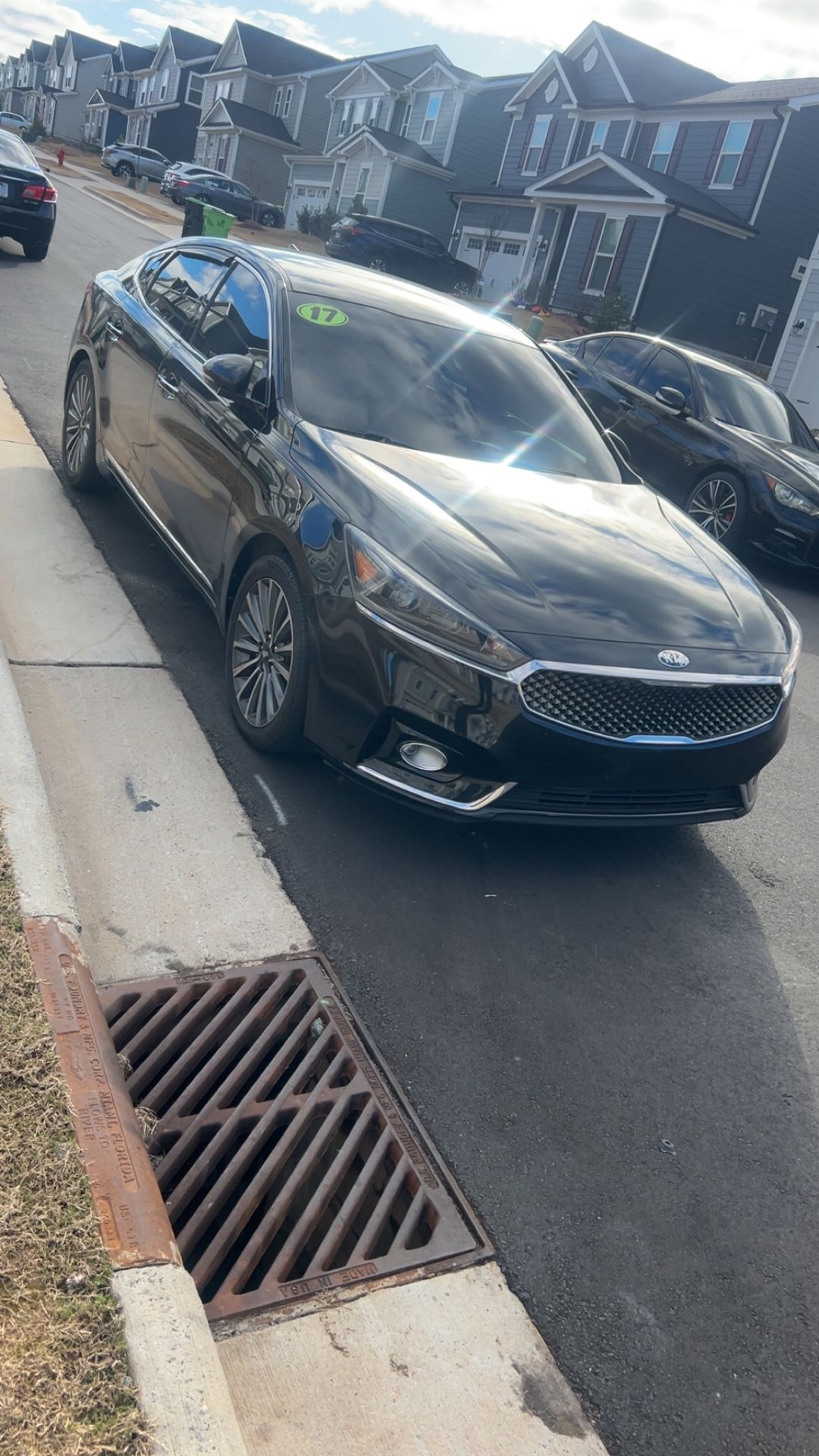 2017 KIA Cadenza
