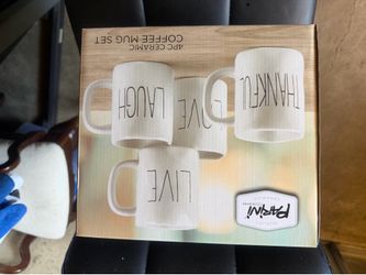 4 pc ceramic coffee mugs