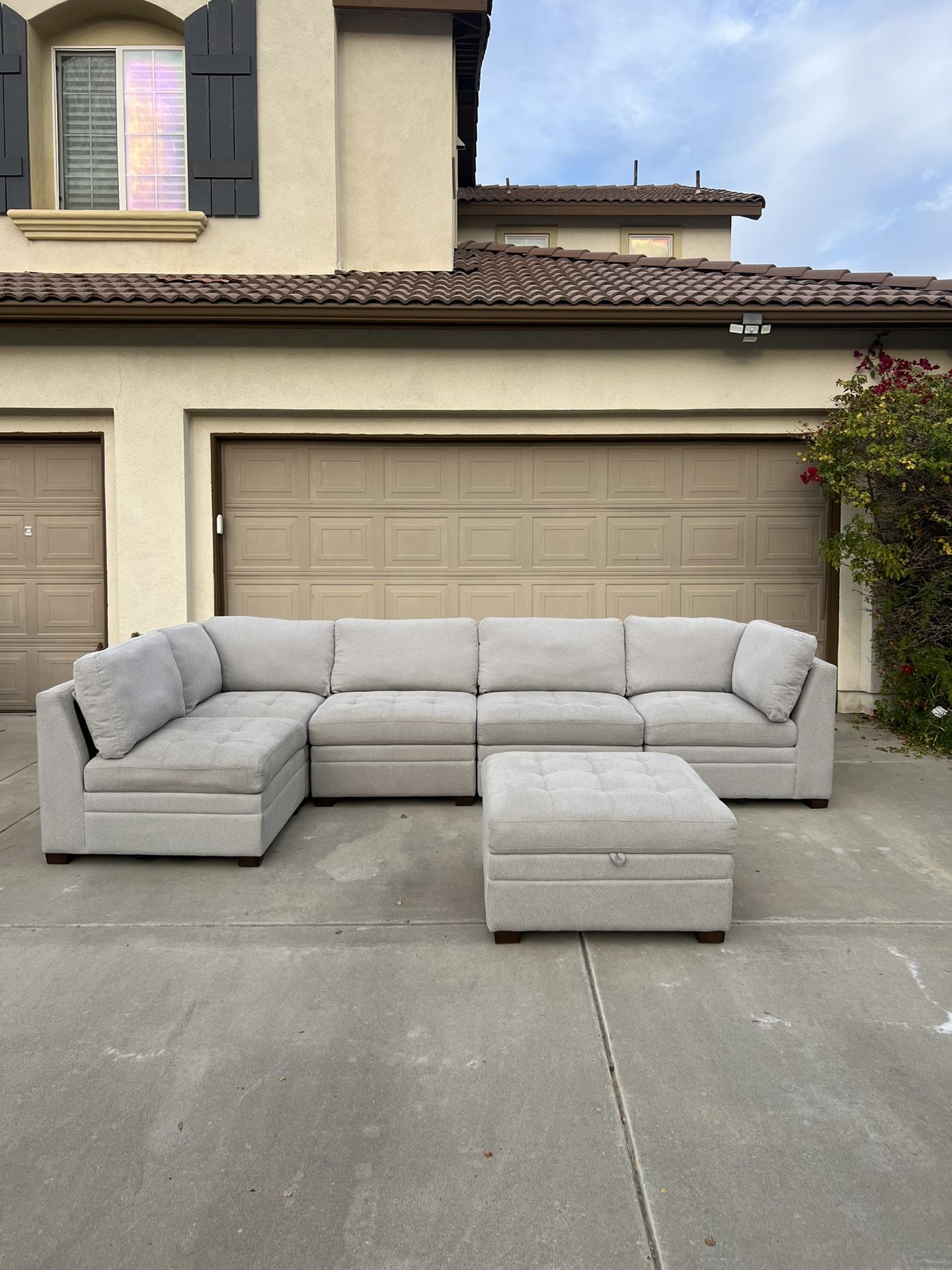 Costco Thomasville Tisdale Sectional Couch With Storage Ottoman