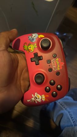 Nintendo switch controller.  In good condition