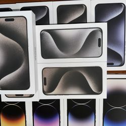 Unlocked Apple iPhone 15 Pro Max $1300 Or 15 Pro $1100 Or 14 Pro Max $1200 14 Pro $1050  I Can Meet Right Now  