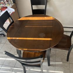 Kitchen Table 