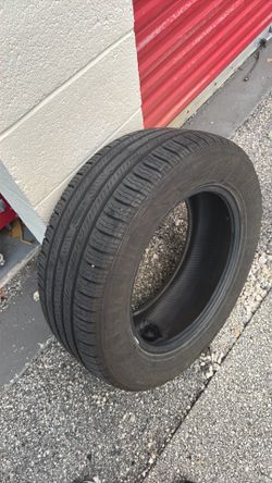 245/60-18 nokian tire ๐ $20