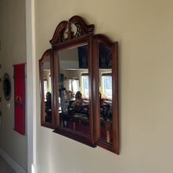 Mirror With Wings
