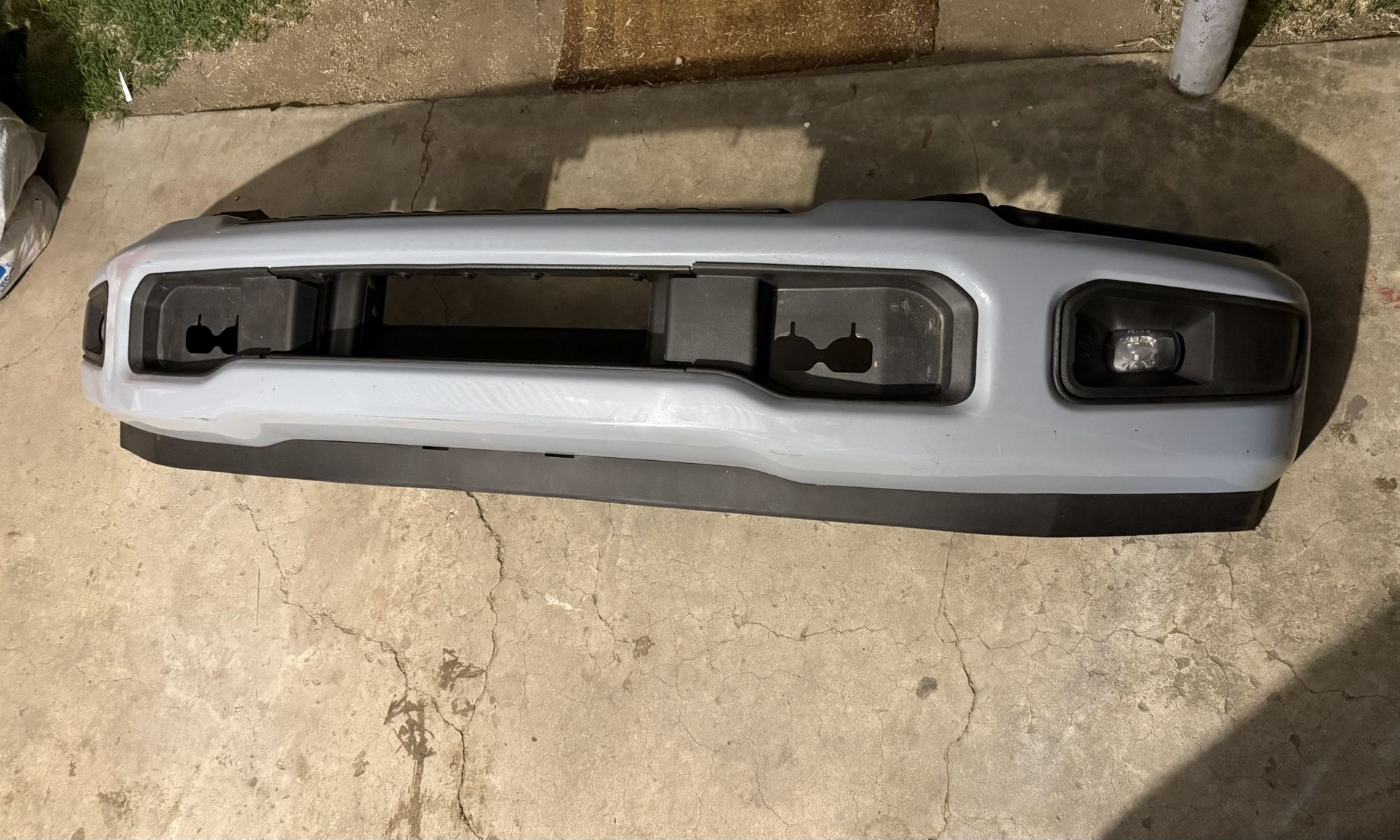 2025 Ford F250 Tremor Front Bumper